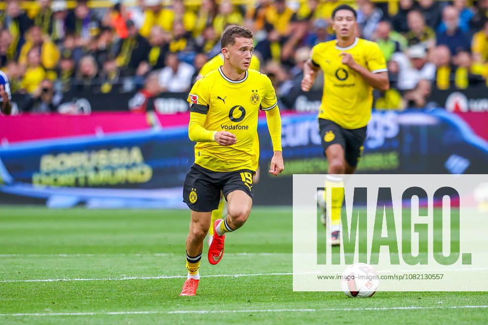 2026.08.29, Fußball, Bundesliga, Borussia Dortmund - Hamburger SV, Signal Iduna Park, 1.Spieltag, Saison 2026 2027: Konstantinos Karetsas (Borussia Dortmund 19) DFB regulations prohibit any use of photographs as image sequences and or quasi-video. Photo: WilkowskixPressefotoKochx Nordrhein-Westfalen Deutschland