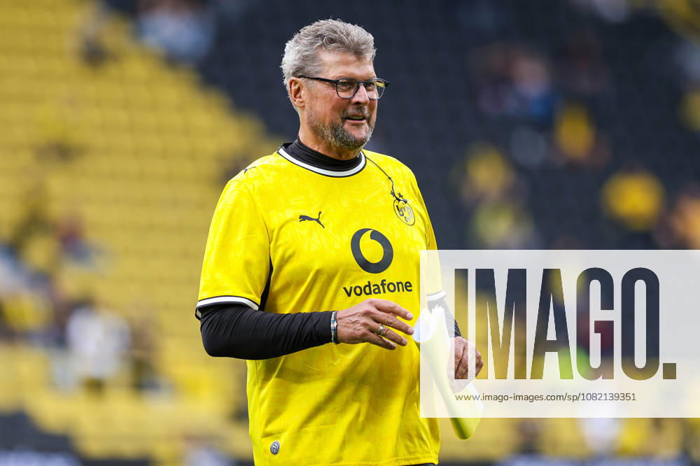 2026.08.29, Fußball, Bundesliga, Borussia Dortmund - Hamburger SV, Signal Iduna Park, 1.Spieltag, Saison 2026 2027: Norbert Dickel Stadionsprecher DFB regulations prohibit any use of photographs as image sequences and or quasi-video. Photo: WilkowskixPressefotoKochx Nordrhein-Westfalen Deutschland