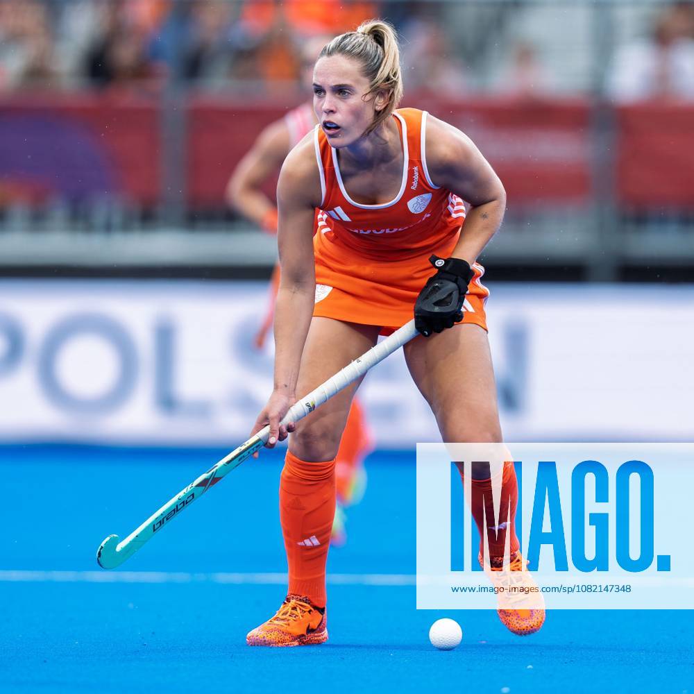 AMSTELVEEN, 29-08-2026, Wagener Stadion, FIH Hockey World Cup 2026 Women, 2026. Pien Sanders in action during the game Netherlands - Argentina (women). Netherlands - Argentina (women) x206222266x