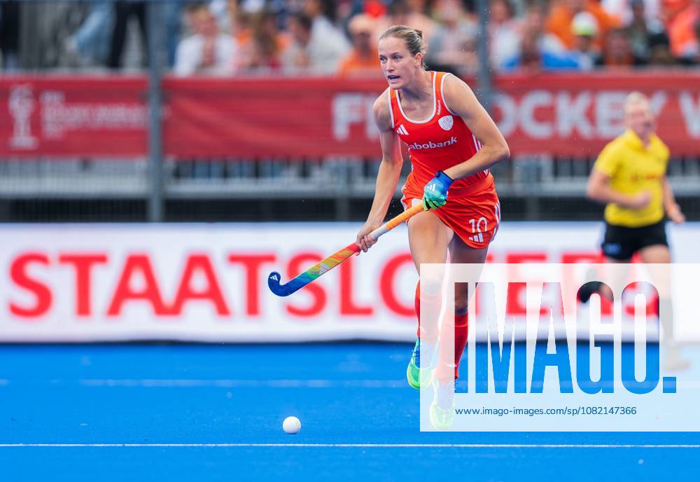 AMSTELVEEN, 29-08-2026, Wagener Stadion, FIH Hockey World Cup 2026 Women, 2026. Felice Albers in action during the game Netherlands - Argentina (women). Netherlands - Argentina (women) x206222339x