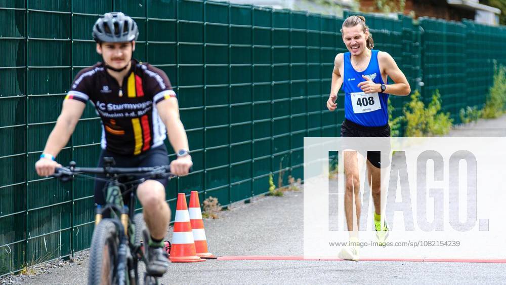 Gewinner 14:15 Uhr 5-km-Jogginglauf 28. RWW-Ruhrauenlauf in den Ruhrauen am Samstag, 29. August 2026 in Mülheim.¨ Deutschland NRW Mülheim