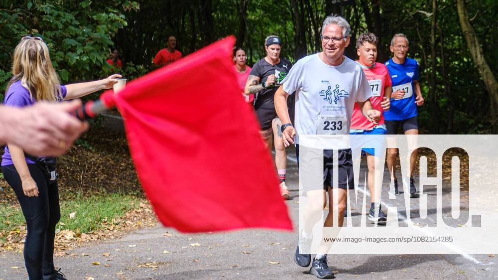 14:15 Uhr 5-km-Jogginglauf 28. RWW-Ruhrauenlauf in den Ruhrauen am Samstag, 29. August 2026 in Mülheim.¨ Deutschland NRW Mülheim