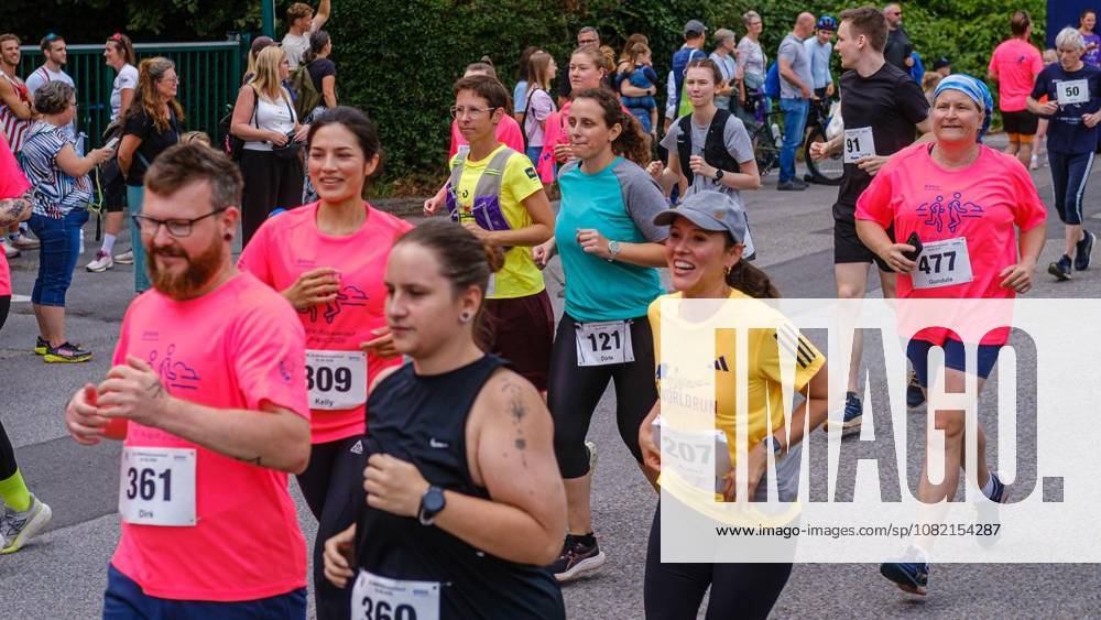 14:15 Uhr 5-km-Jogginglauf 28. RWW-Ruhrauenlauf in den Ruhrauen am Samstag, 29. August 2026 in Mülheim.¨ Deutschland NRW Mülheim