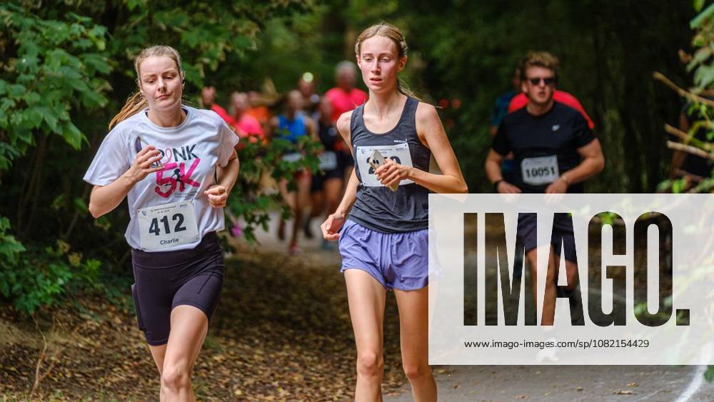 14:15 Uhr 5-km-Jogginglauf 28. RWW-Ruhrauenlauf in den Ruhrauen am Samstag, 29. August 2026 in Mülheim.¨ Deutschland NRW Mülheim