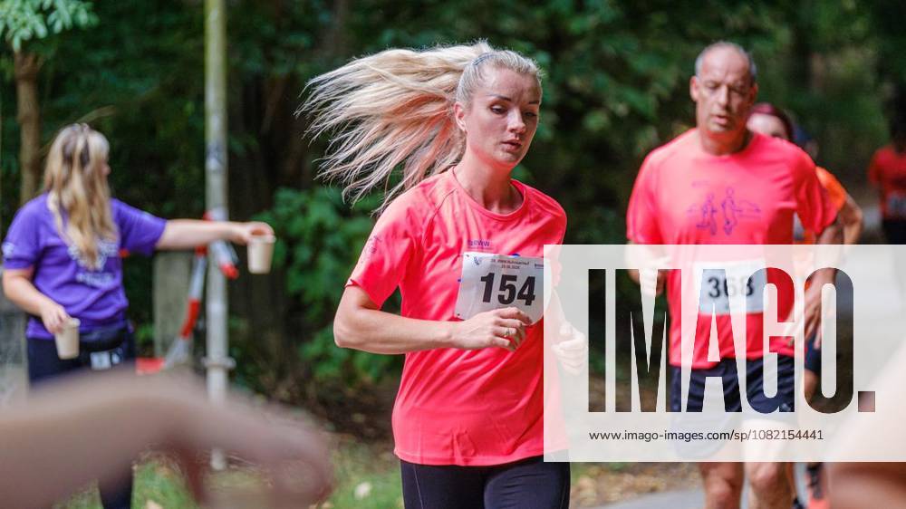14:15 Uhr 5-km-Jogginglauf 28. RWW-Ruhrauenlauf in den Ruhrauen am Samstag, 29. August 2026 in Mülheim.¨ Deutschland NRW Mülheim