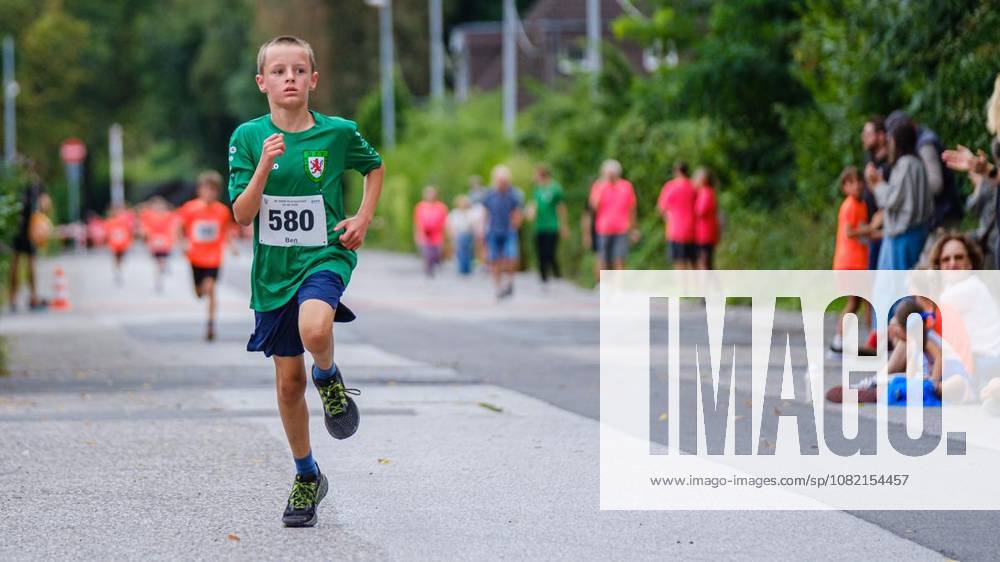 2.000-Meter-Lauf Schülerlauf A (12- und 13-jährige) 28. RWW-Ruhrauenlauf in den Ruhrauen am Samstag, 29. August 2026 in Mülheim.¨ Deutschland NRW Mülheim
