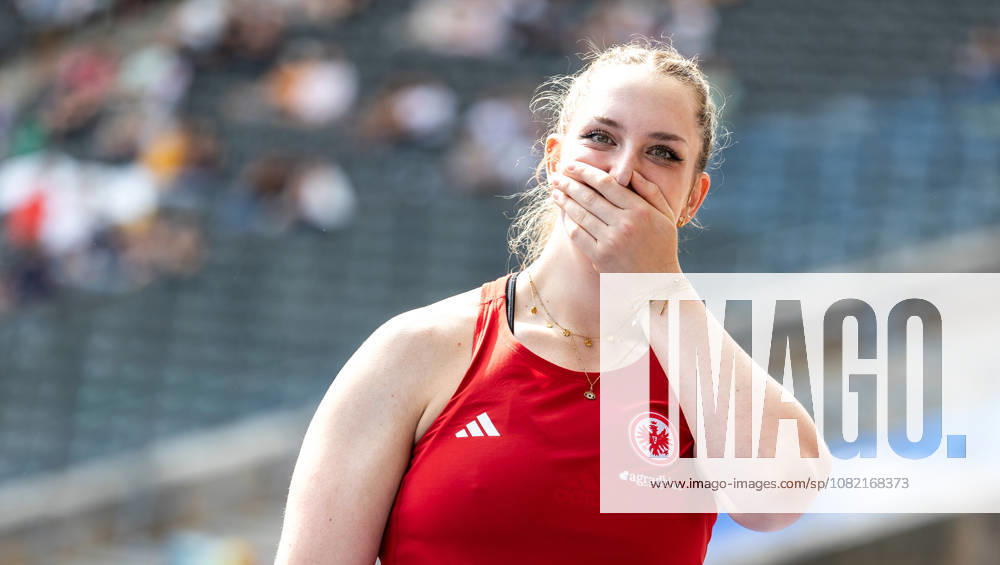 ISTAF 2026; Berlin, 30.08.2026 Kann es selbst kaum glauben: Diskuswerferin Leia BRAUNAGEL (GER Germany); ISTAF Berlin am 30.08.2026 im Olympiastadion in Berlin (Deutschland).