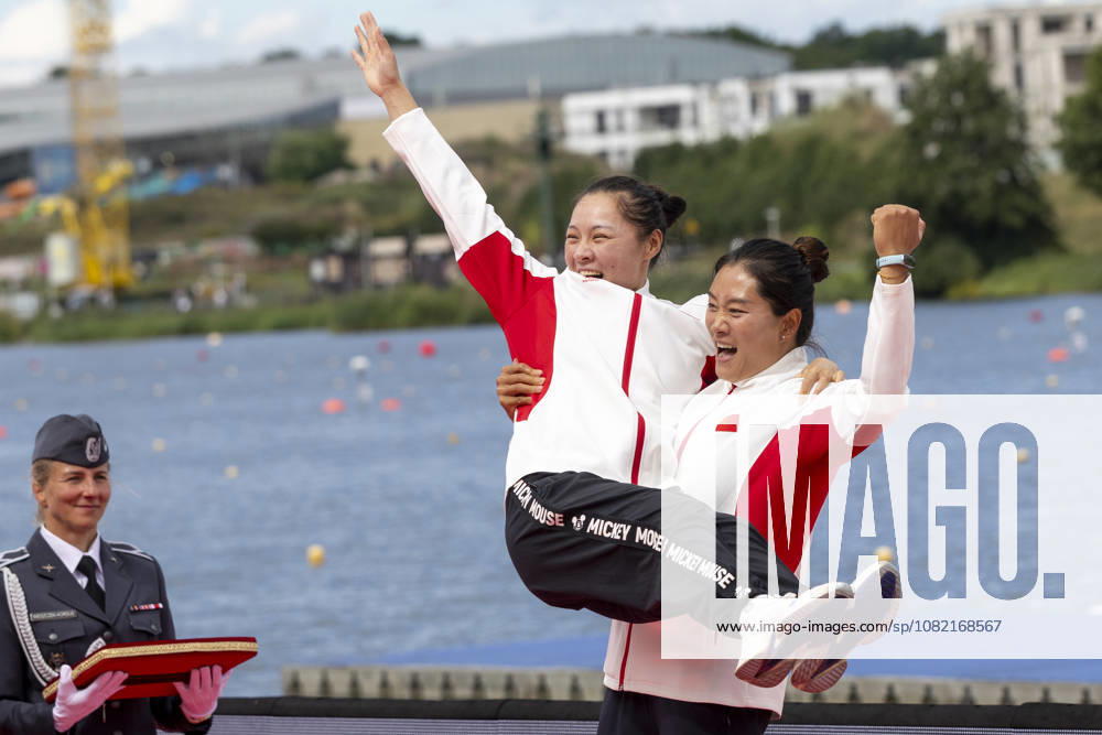 ICF Canoe Sprint and Paracanoe World Championships Shimeng Yu ,Mengdie Yin at the medal ceremony during the 2026 ICF World Championships in Canoe Sprint and Para-canoe in PoznaÅ , Poland, on 30 August 2026. Poznan Poland