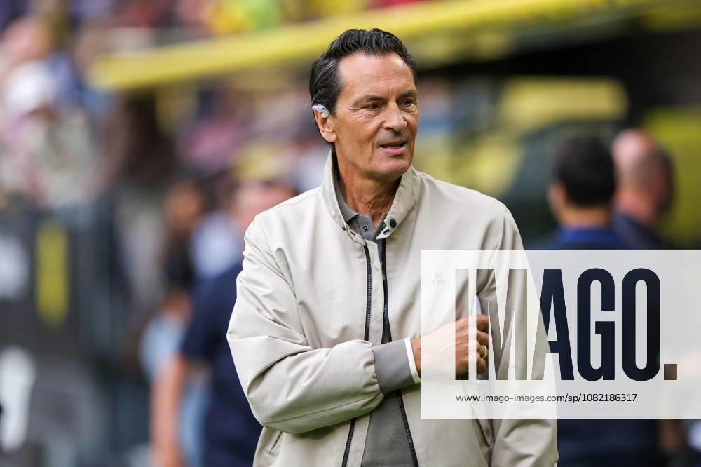 2026.08.29, Fußball, Bundesliga, Borussia Dortmund - Hamburger SV, Signal Iduna Park, 1.Spieltag, Saison 2026 2027: Sebastian Hellmann (Fernsehmoderator und Kommentator) DFB regulations prohibit any use of photographs as image sequences and or quasi-video. Photo: WilkowskixPressefotoKochx Nordrhein-Westfalen Deutschland