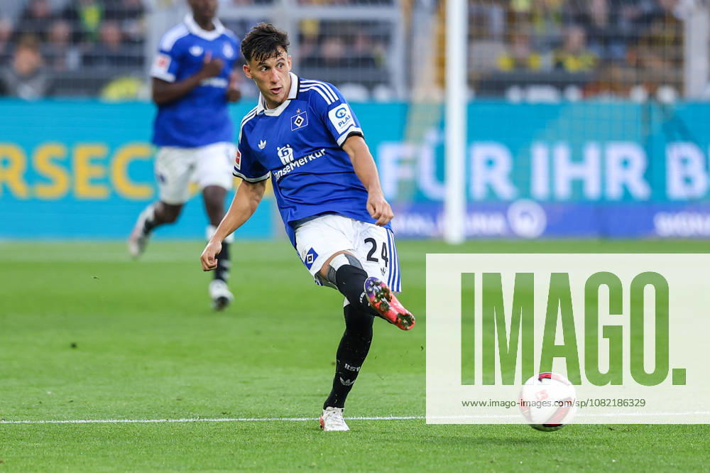 2026.08.29, Fußball, Bundesliga, Borussia Dortmund - Hamburger SV, Signal Iduna Park, 1.Spieltag, Saison 2026 2027: Nicolas Capaldo (Hamburger SV 24) DFB regulations prohibit any use of photographs as image sequences and or quasi-video. Photo: WilkowskixPressefotoKochx Nordrhein-Westfalen Deutschland