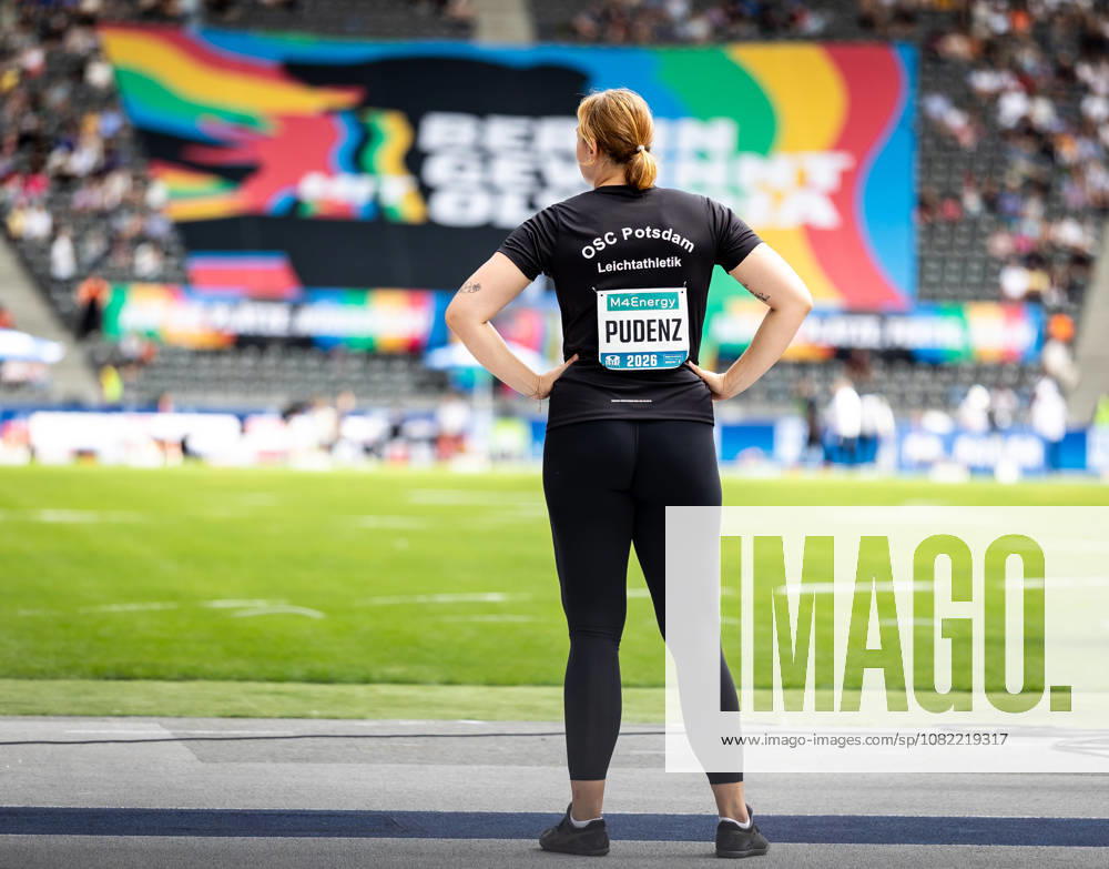 ISTAF 2026; Berlin, 30.08.2026 Wartet auf ihren nächsten Versuch: Diskuswerferin Kristin PUDENZ (GER Germany); ISTAF Berlin am 30.08.2026 im Olympiastadion in Berlin (Deutschland).
