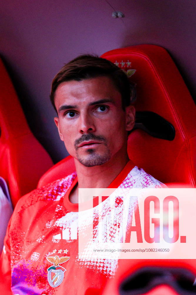 SL Benfica v Estoril Praia SAD - Liga Portugal BetClic 2026 2027 Joao Palhinha, medio do SL Benfica durante a partida entre SL Benfica v Estoril Praia SAD, para a Liga Portugal BetClic 2026 2027 no Estadio da Luz, Portugal (Foto de Diogo Faria Reis Avant Sports) Lisboa Estadio Jose Alvalde Lisboa Portugal