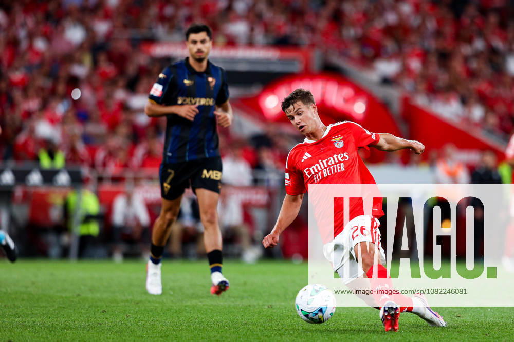 SL Benfica v Estoril Praia SAD - Liga Portugal BetClic 2026 2027 Samuel Dahl 26, lateral do SL Benficadurante a partida entre SL Benfica v Estoril Praia SAD, para a Liga Portugal BetClic 2026 2027 no Estadio da Luz, Portugal (Foto de Diogo Faria Reis Avant Sports) Lisboa Estadio Jose Alvalde Lisboa Portugal