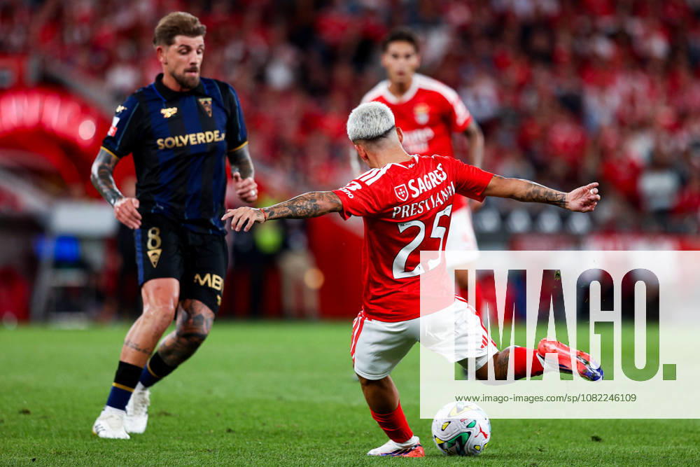 SL Benfica v Estoril Praia SAD - Liga Portugal BetClic 2026 2027 Gianluca Prestianni 25, extremo do SL Benfica durante a partida entre SL Benfica v Estoril Praia SAD, para a Liga Portugal BetClic 2026 2027 no Estadio da Luz, Portugal (Foto de Diogo Faria Reis Avant Sports) Lisboa Estadio Jose Alvalde Lisboa Portugal
