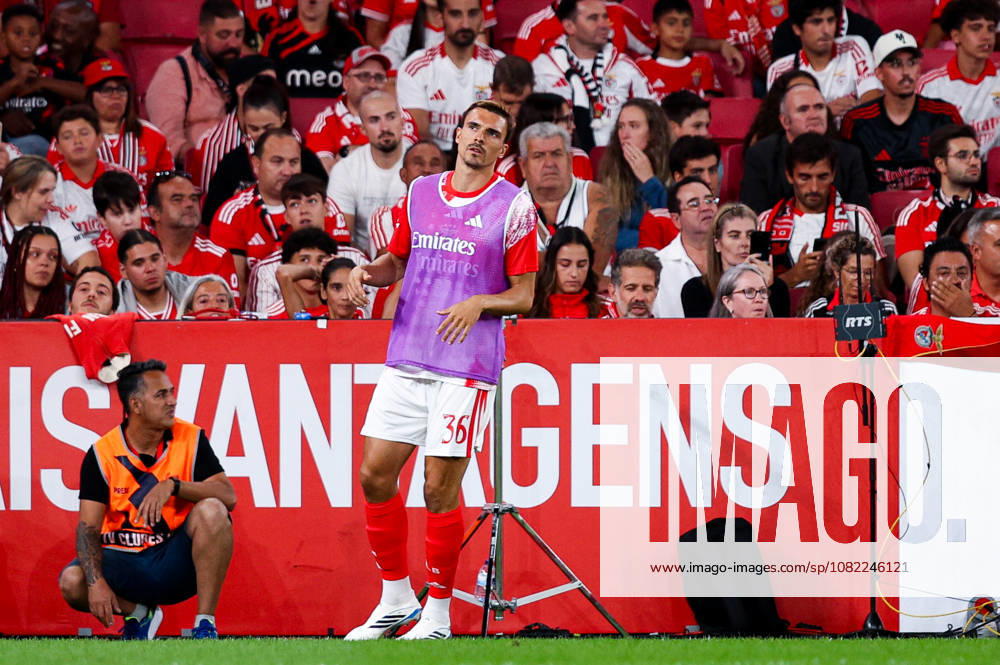 SL Benfica v Estoril Praia SAD - Liga Portugal BetClic 2026 2027 Joao Palhinha, medio do SL Benfica durante a partida entre SL Benfica v Estoril Praia SAD, para a Liga Portugal BetClic 2026 2027 no Estadio da Luz, Portugal (Foto de Diogo Faria Reis Avant Sports) Lisboa Estadio Jose Alvalde Lisboa Portugal