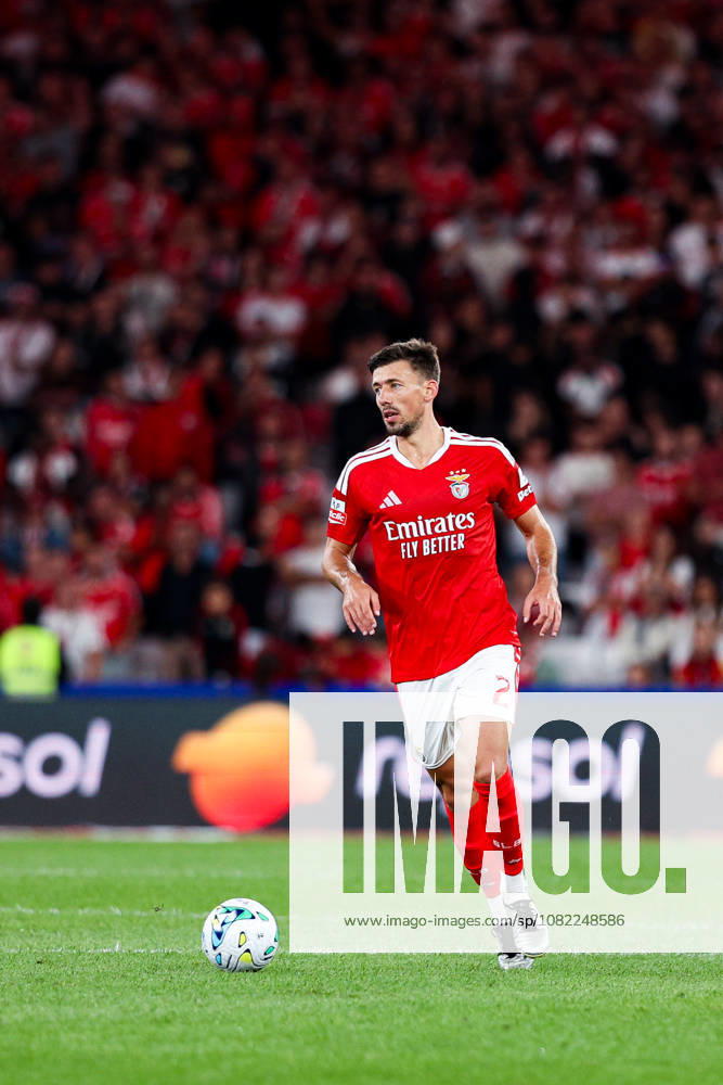 SL Benfica v Estoril Praia SAD - Liga Portugal BetClic 2026 2027 Clement Lenglet, durante a partida entre SL Benfica v Estoril Praia SAD, para a Liga Portugal BetClic 2026 2027 no Estadio da Luz, Portugal (Foto de Diogo Faria Reis Avant Sports) Lisboa Estadio Jose Alvalde Lisboa Portugal