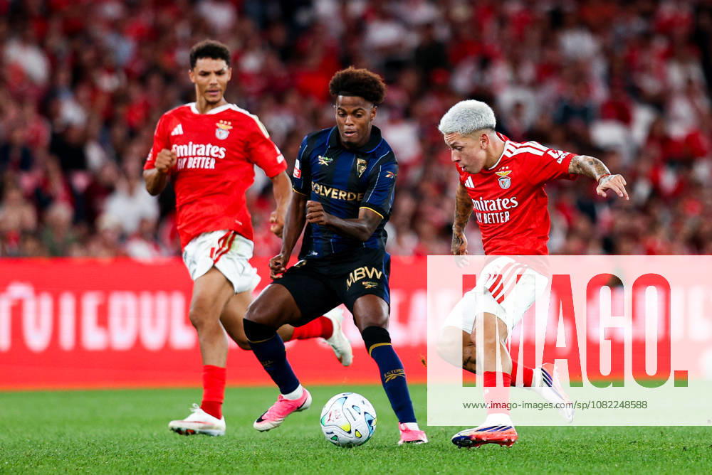 SL Benfica v Estoril Praia SAD - Liga Portugal BetClic 2026 2027 Gianluca Prestianni 25, extremo do SL Benfica durante a partida entre SL Benfica v Estoril Praia SAD, para a Liga Portugal BetClic 2026 2027 no Estadio da Luz, Portugal (Foto de Diogo Faria Reis Avant Sports) Lisboa Estadio Jose Alvalde Lisboa Portugal