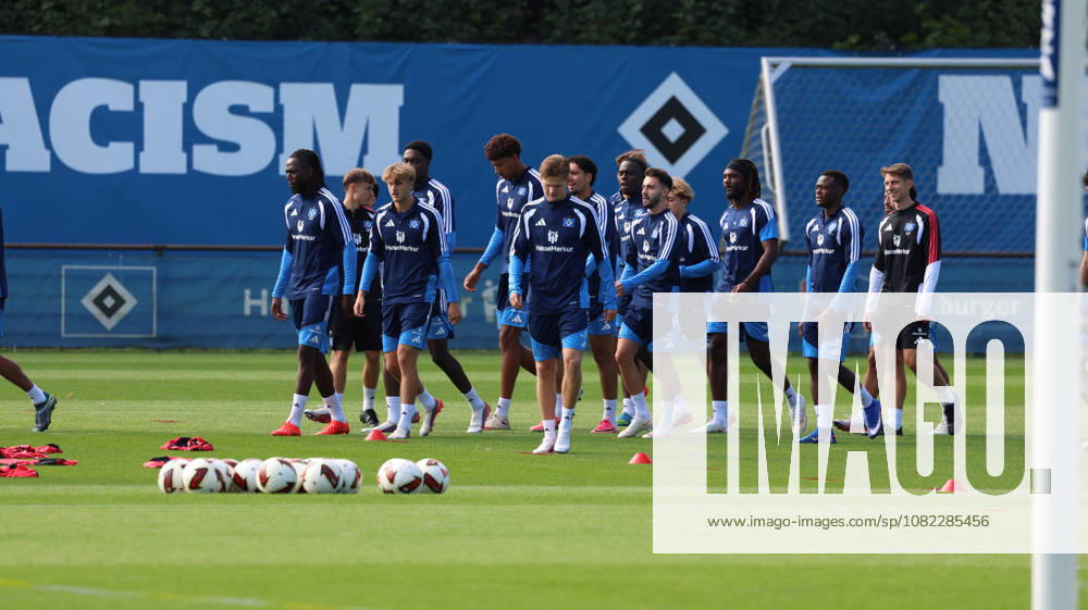 Fussball 1.Bundesliga, Hamburger SV - Training v.l. David Moller Wolfe (Hamburger SV) David Moller Wolfe (Hamburger SV) Hamburg