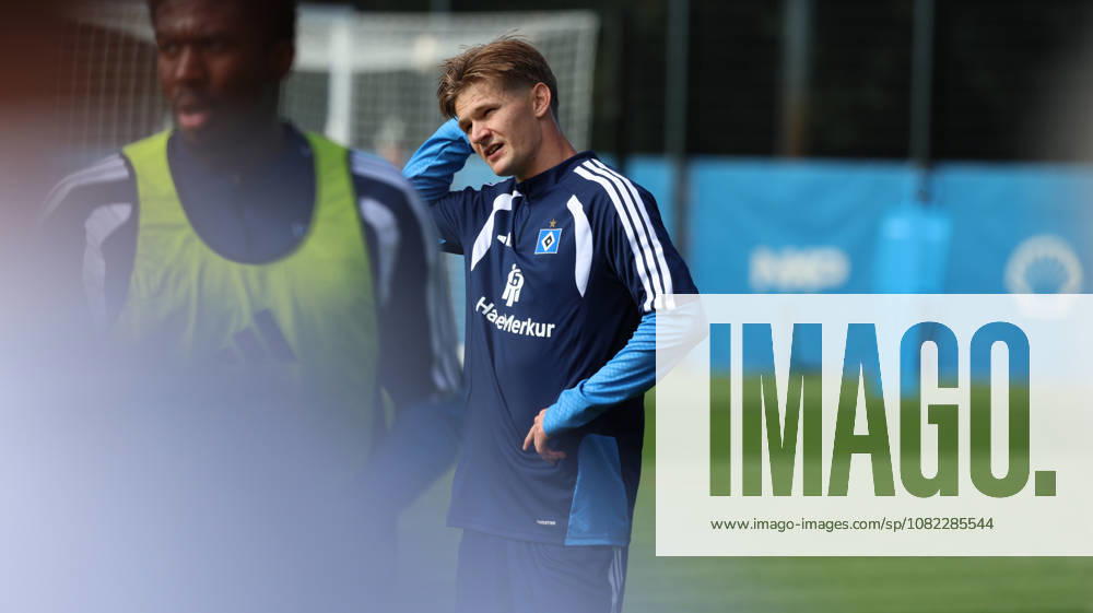 Fussball 1.Bundesliga, Hamburger SV - Training v.l. David Moller Wolfe (Hamburger SV) Hamburg
