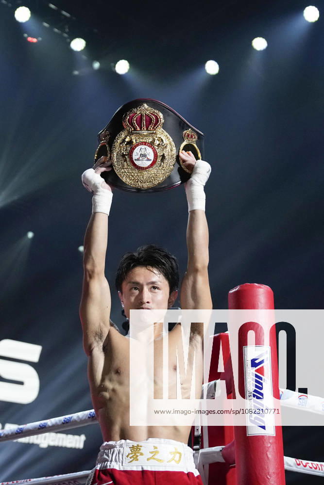 Boxing: WBA minimumweight title match Japanese boxer Takeshi Ishii raises his championship belt after knocking out Wilfredo Mendez of Puerto Rico in the first round of their WBA minimumweight world title match at Yokohama Buntai in Yokohama, near Tokyo, on Sept. 2, 2026. Ishii rewrote Naoya Inoue s record for the fastest knockout by a Japanese male boxer in a world title bout. A14AA0005627032P