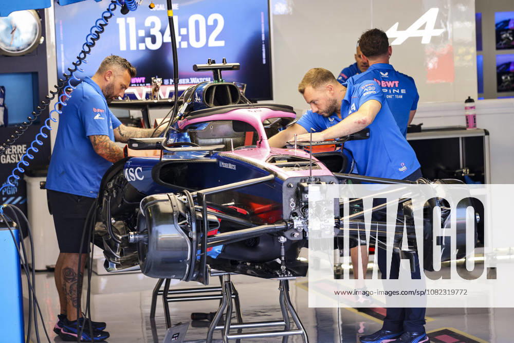 F1 - ITALIAN GRAND PRIX 2026 Alpine F1 Team A526, mechanical detail mechanic, mecanicien, mechanics during the Formula 1 Gran Premio dItalia 2026, Italian Grand Prix, 13th round of the 2026 Formula One World Championship, WM, Weltmeisterschaft from September 4 to 6, 2026 on the Autodromo Nazionale Monza, in Monza, Italy - MonzaItaly