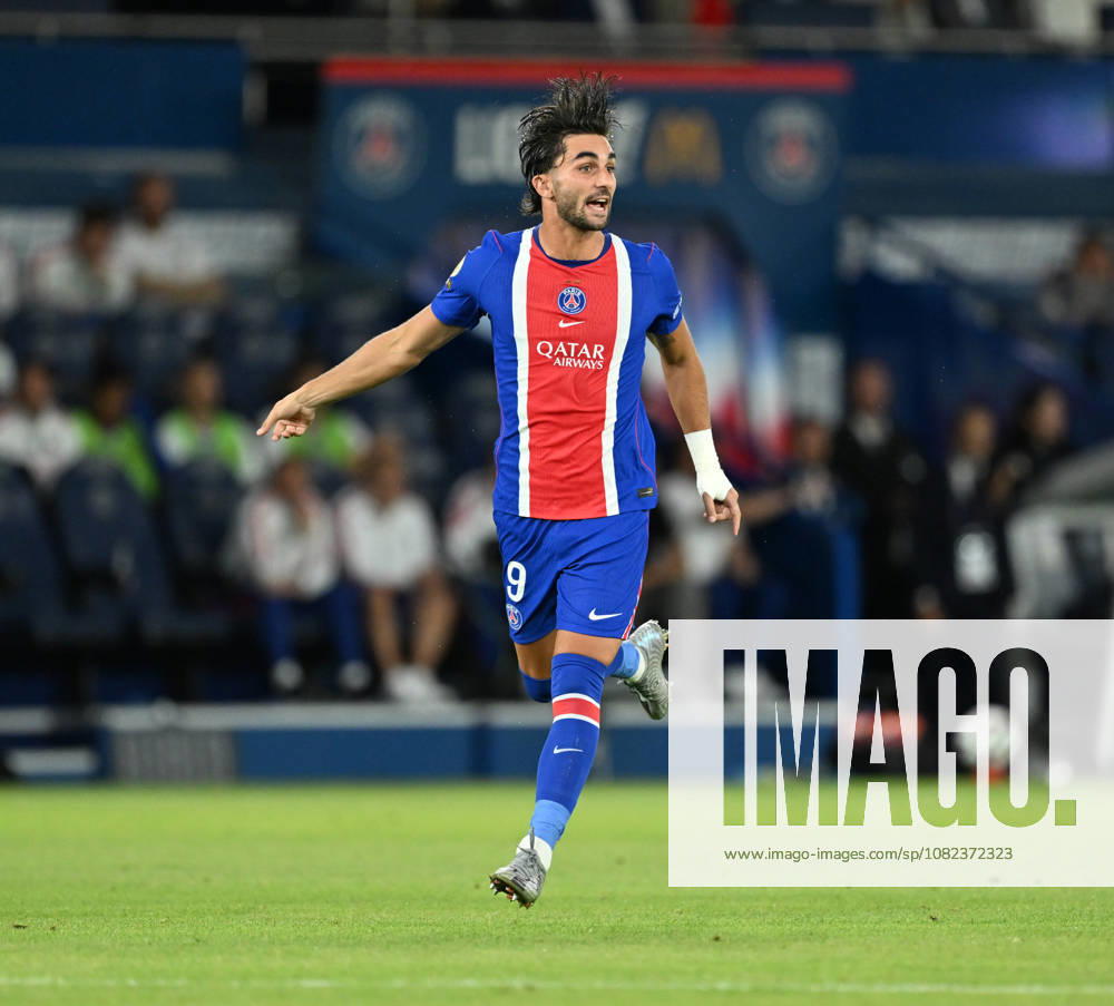 PSG vs AS Monaco: French Ligue 1 PARIS, FRANCE - SEPTEMBER 04: Ferran Torres of Paris Saint - Germain in action during the French Ligue 1 (L1) soccer match between Paris Saint-Germain (PSG) and AS Monaco at Parc des Princes stadium in Paris, France on September 04, 2026. Mustafa Yalcin Anadolu Paris France. Editorial use only. Please get in touch for any other usage.
