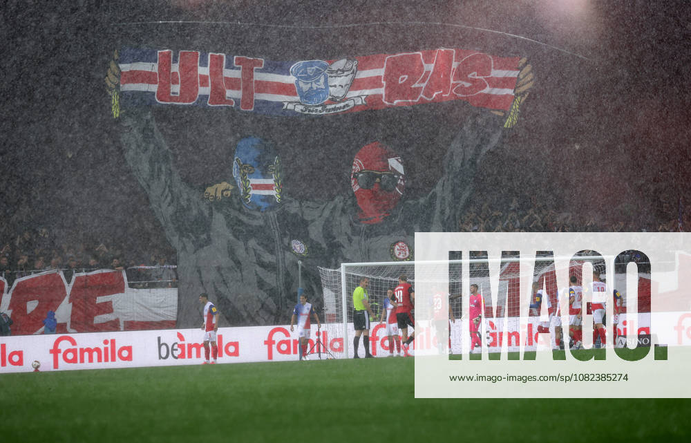 Starkregen, Choreo Fussball, Herren, Saison 2026 2027, 2.BL, Holstein Stadion, Holstein Kiel gegen 1.FC Nuernberg DFL REGULATIONS PROHIBIT ANY USE OF PHOTOGRAPHS AS IMAGE SEQUENCES AND OR QUASI-VIDEO.