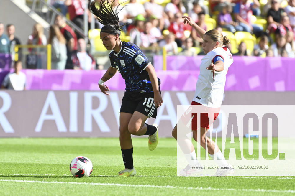 SOCCER - FIFA World Cup, WM, Weltmeisterschaft, Fussball - U-20 Women s - Poland vs. Argentina Photo by IPA ABACAPRESS.COM88148387 - Brisa Jara (ARG) and Zuzanna Witek (POL) during the FIFA U-20 Women s World Cup match between Poland and Argentina in Katowice, Poland, on September 5, 2026 Katowice Poland