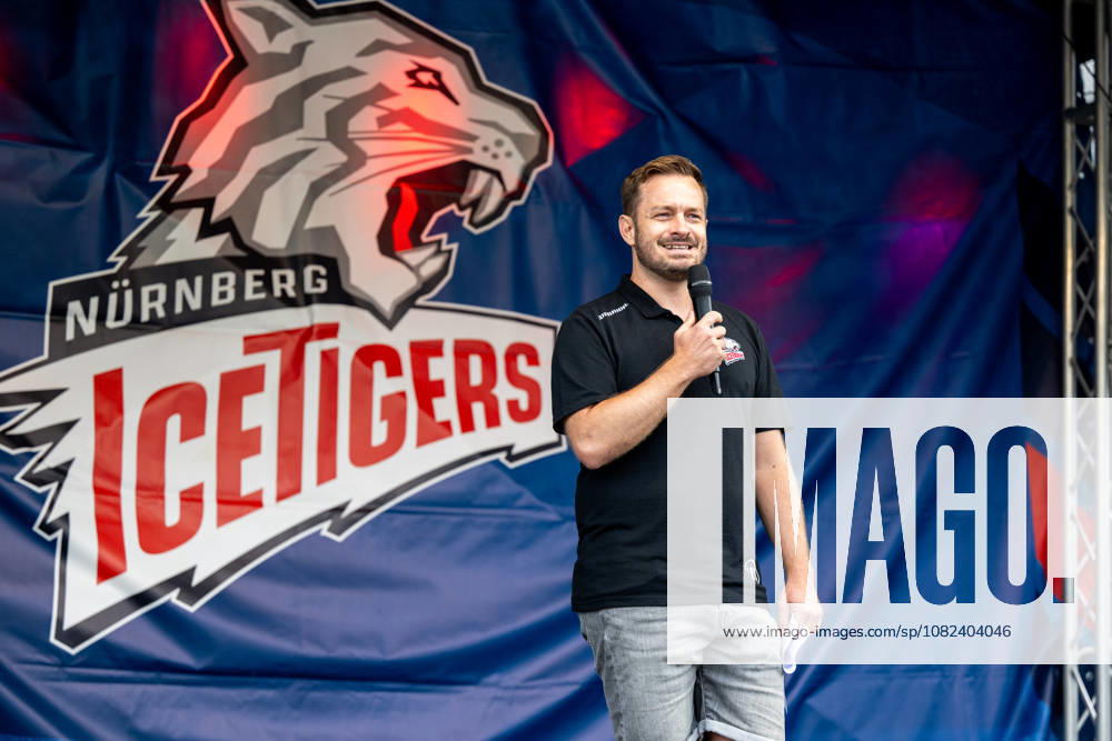 Eishockey - Saison 2026 2027 - Penny DEL - Saisoneröffnungsfeier Nürnberg Ice Tigers Icetigers - ERC Ingolstadt - ThHa - - Christian Rupp (Stadionsprecher, Nürnberg Ice Tigers, NIT )