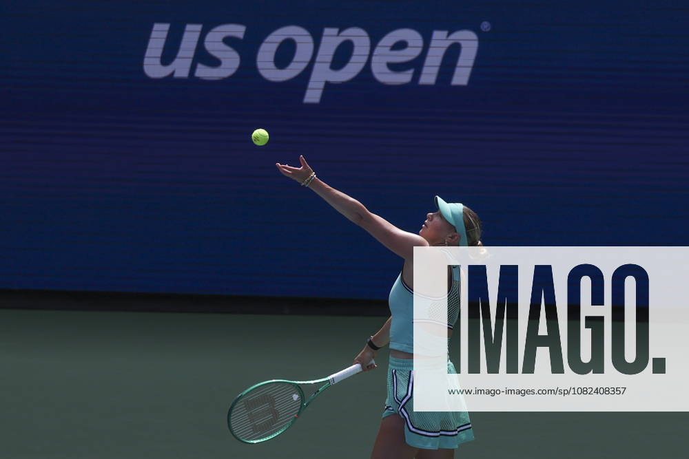 US Open tennis tournament - Day 7 Amanda Anisimova of the US in action against Anastasia Potapova of Austria during the Womens Singles round 3 of the US Open Tennis Championships at the USTA Billie Jean King National Tennis Center in Flushing Meadows, New York, USA, 05 September 2026. The 2026 US Open tournament runs from 23 August through 13 September. FLUSHING MEADOWS NEW YORK United States