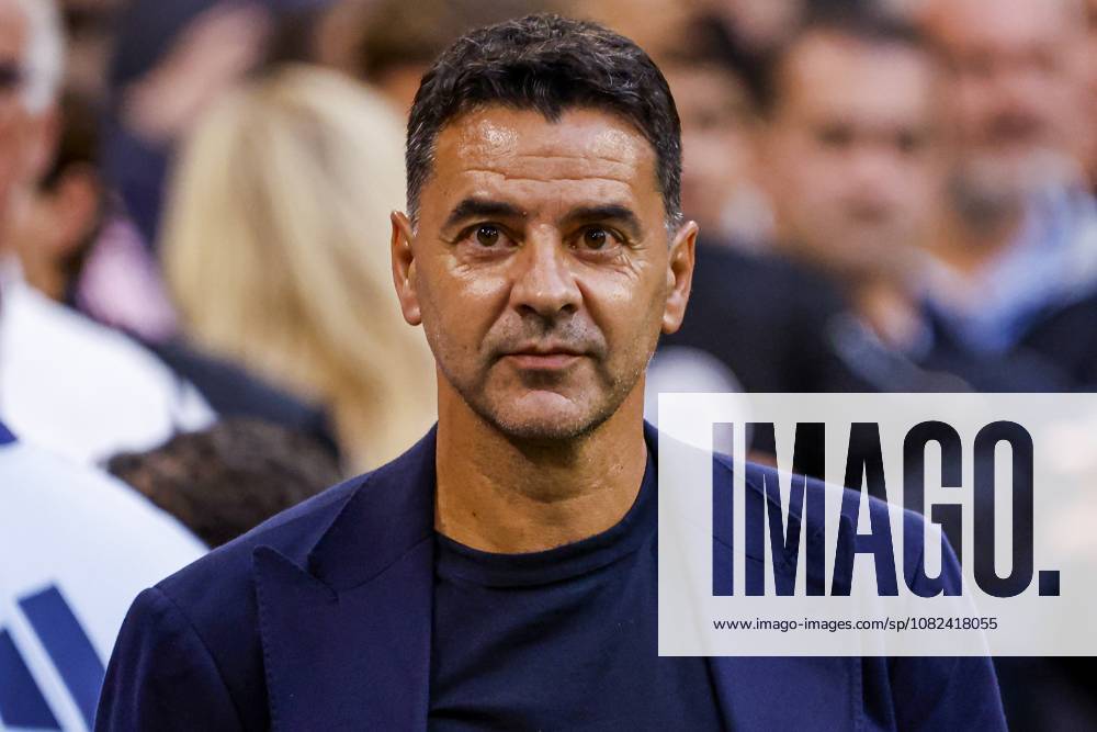 AMSTERDAM - AFC Ajax head coach Michel Sanchez before the Eredivisie match between AFC Ajax and PSV Eindhoven at the Johan Cruijff ArenA on 05 September 2026 in Amsterdam, the Netherlands. WART BRINKERHOF ANP Eredivisie 2026 27 ANPxSportx xMarcelxterxBalsxIVx 567270448 originalFilename: 567270448