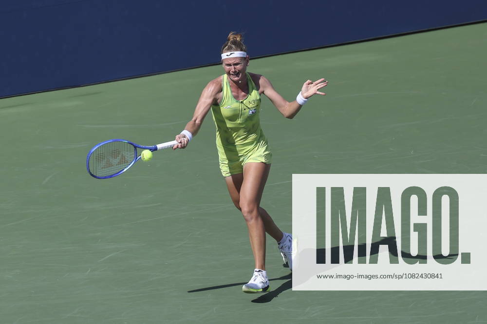 US Open tennis tournament - Day 7 Marie Bouzkova of Czechia in action against Iga Swiatek of Poland during the Womens Singles round 3 of the US Open Tennis Championships at the USTA Billie Jean King National Tennis Center in Flushing Meadows, New York, USA, 05 September 2026. The 2026 US Open tournament runs from 23 August through 13 September. FLUSHING MEADOWS NEW YORK United States