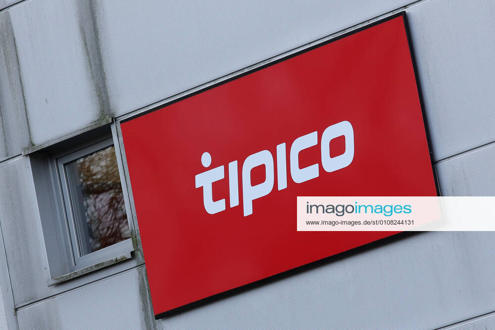 Tipico Logo an einem Gebeaude in Weidenau Symbolbild Wirtschaft am 14.12.2020 in Siegen Deutschland.