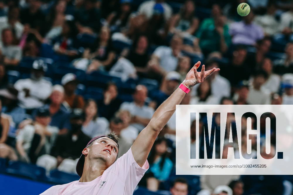 US Open tennis tournament - Day 7 Jakub Mensik of the Czech Republic in action against Learner Tien of the USA during the Mens Singles third round of the US Open Tennis Championship in Flushing Meadows, New York, USA, 05 September 2026. FLUSHING MEADOWS NEW YORK United States