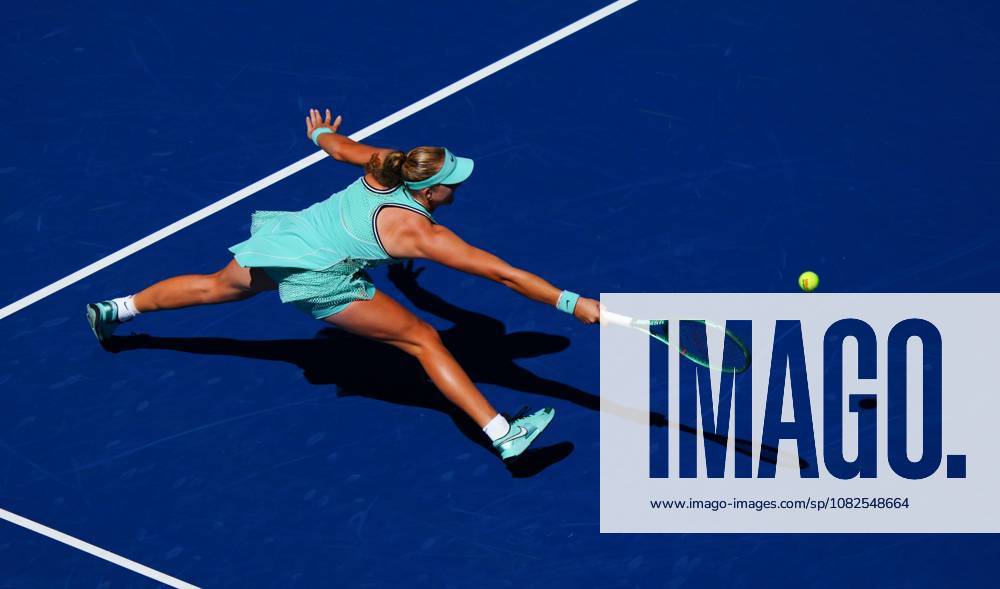 Mirra Andreeva in fourth round action 2026 US Open, Day Nine, USTA Billie Jean King National Tennis Center, New York, USA - 07 Sep 2026New York USTA Billie Jean King National T New York (NY) United States of America