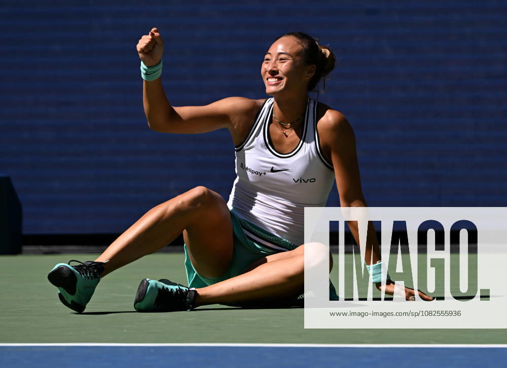 FLUSHING NY- SEPTEMBER 07: Qinwen Zheng reacts after defeating Iga SwiÄÖtek on Arthur Ashe Stadium during Day 14 of the 2026 US Openat the USTA Billie Jean King National Tennis Center on September 7, 2026 in Flushing Queens.