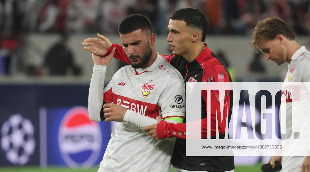 Stuttgart , Fußball UEFA Champions League VfB Stuttgart vs. Viking Stavanger , von links: Deniz Undav Bilal El Khannouss ( VfB )