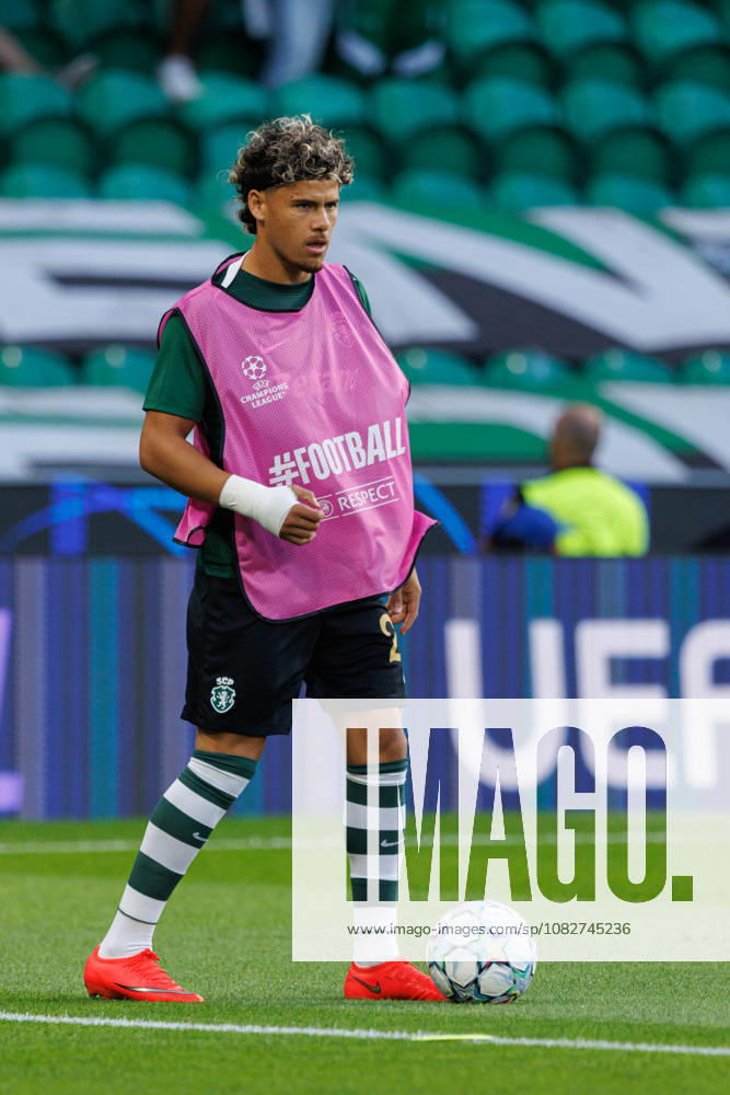 Maxi Araujo seen during UEFA champions League game between teams of Sporting CP and Galatasaray SK in Estadio Jose Alvalade (Luis Loureiro Ball Raw Images PT) Lisboa Estadio Jose Alvalade Portugal