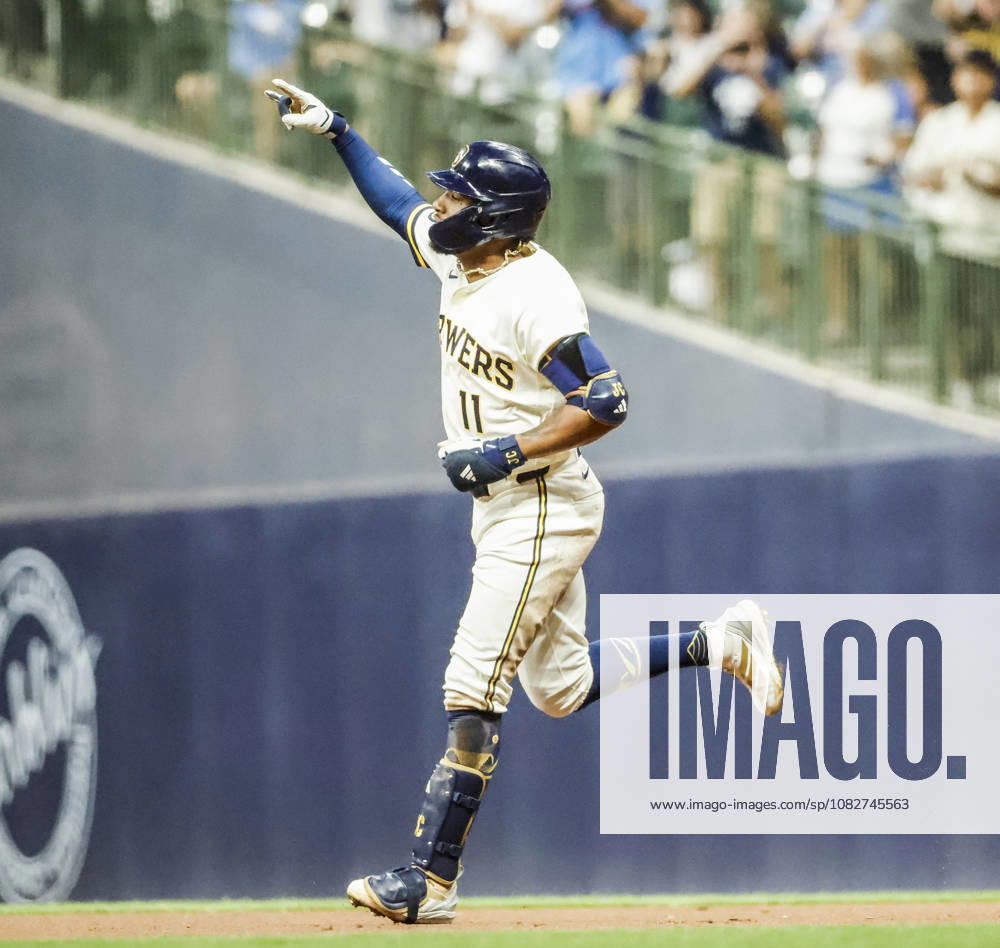 Milwaukee Brewers left fielder Jackson Chourio runs the bases after hitting a home run in the second inning of the MLB, Baseball Herren, USA game between the Chicago Cubs and the Milwaukee Brewers at American Family Field in Milwaukee, Wisconsin on Wednesday, September 9, 2026. MIL20260909811 TANNENxMAURY