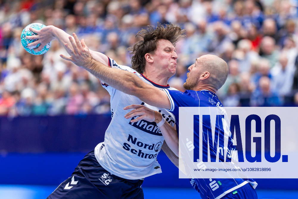 (L-R) Lasse Moeller (SG Flensburg-Handewitt, 64) im Zweikampf mit Christian O Sullivan (TBV Lemgo Lippe, 09) GER, TBV Lemgo Lippe vs. SG Flensburg-Handewitt, Handball, 1. Bundesliga, 4. Spieltag, Spielzeit 2026 2027, 10.09.2026 GER, TBV Lemgo Lippe vs. SG Flensburg-Handewitt, Handball, 1. Bundesliga, 4. Spieltag, Spielzeit 2026 2027, 10.09.2026 Lemgo