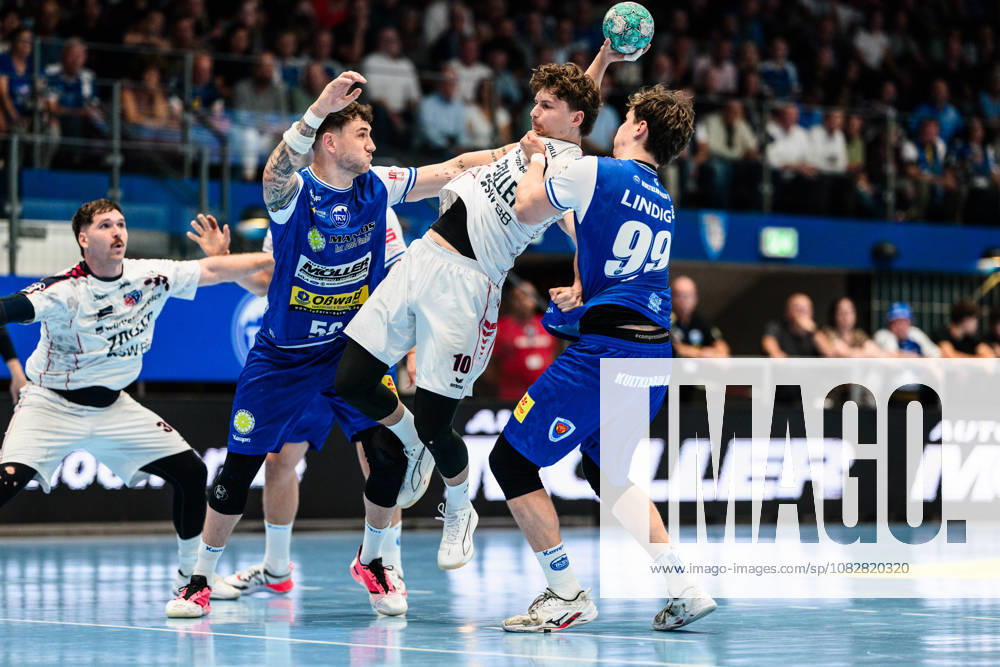 Jonas Josef (SG BBM Bietigheim, 10), Tillman Leu (ThSV Eisenach, 99), Justin Kurch (ThSV Eisenach, 52) GER, ThSV Eisenach gegen SG BBM Bietigheim, 1. Opel Handballbundesliga, Handball, 4.Spieltag, Saison 2026 2027, 19.00 Uhr, 10.09.2026 GER, ThSV Eisenach gegen SG BBM Bietigheim, 1. Opel Handballbundesliga, Handball, 4.Spieltag, Saison 2026 2027, 19.00 Uhr, 10.09.2026 Eisenach