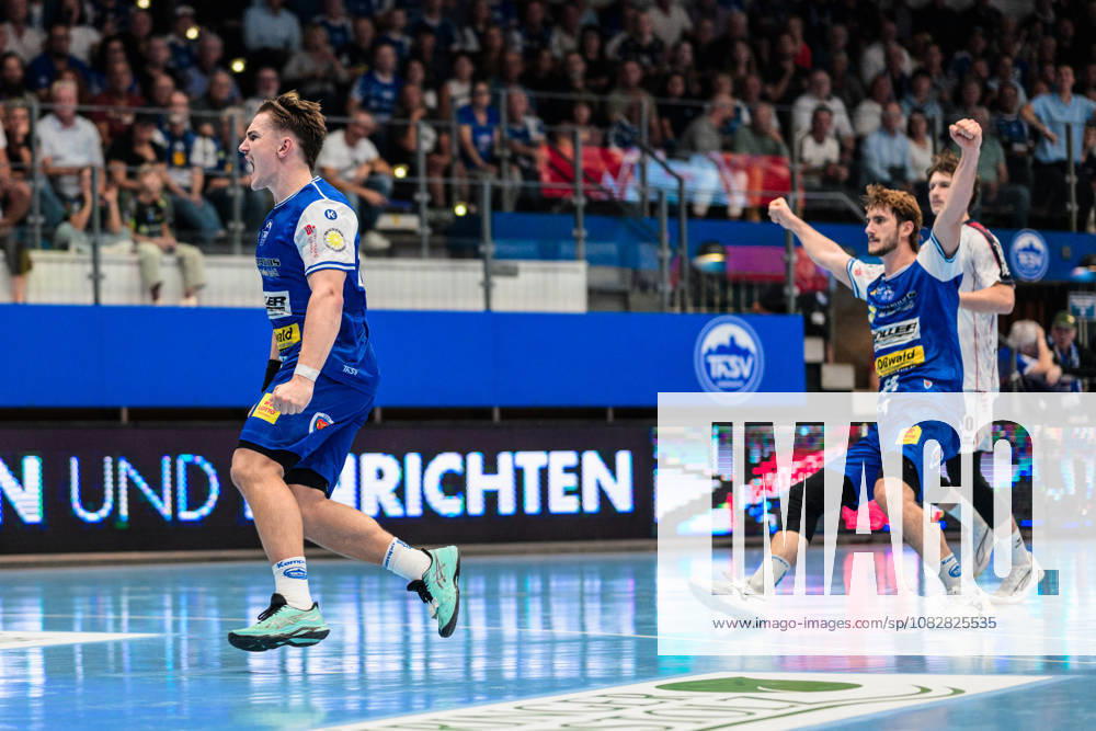 Felix Aellen (ThSV Eisenach, 22)und Stephan Seitz (ThSV Eisenach, 44) feiern den Treffer. GER, ThSV Eisenach gegen SG BBM Bietigheim, 1. Opel Handballbundesliga, Handball, 4.Spieltag, Saison 2026 2027, 19.00 Uhr, 10.09.2026 GER, ThSV Eisenach gegen SG BBM Bietigheim, 1. Opel Handballbundesliga, Handball, 4.Spieltag, Saison 2026 2027, 19.00 Uhr, 10.09.2026 Eisenach
