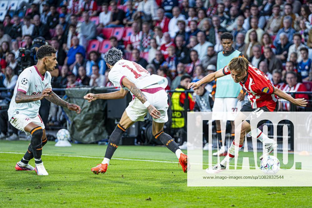 EINDHOVEN - Kodai Sano of PSV Eindhoven battles for possession with Isaque of Shakhtar Donetsk during the UEFA Champions League match between PSV Eindhoven and Shakhtar Donetsk at the Philips Stadium on 10 September 2026 in Eindhoven, the Netherlands. KEVIN SENDERS ANP UEFA Champions League 2026 27 ANPxSportx xMarcelxterxBalsxIVx 567940556 originalFilename: 567940556