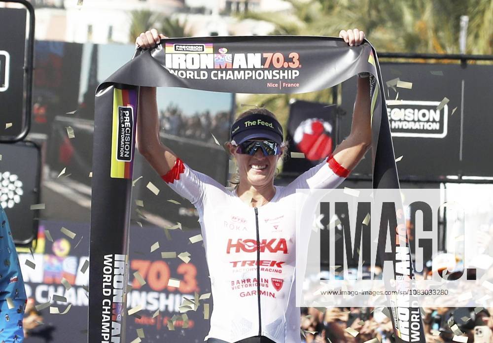 Ironman 70.3 femmes PHOTOPQR NICE MATIN Dylan Meiffret ; Nice ; 12 09 2026 ; Premier jour féminin de l Ironman 70.3 a Nice ICI : l americaine Taylor Knibb remporte la course - Nice, France, September 12, 2026. The first day of the 2026 IRONMAN 70.3 World Championship, WM, Weltmeisterschaft in Nice, dedicated to the women’s race. Professional women started at 7 a.m. from Plage des Ponchettes, followed by age-group competitors. The triathlon consists of a 1.9 km swim, a 90 km bike course through the Alpes-Maritimes and a 21.1 km run along the Promenade des Anglais. Nice France