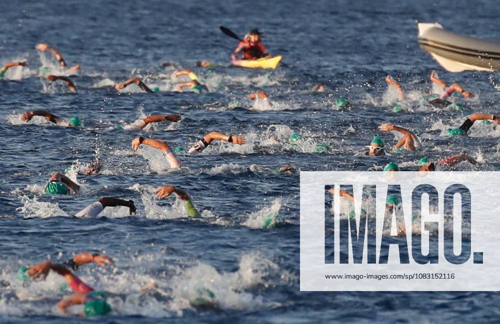 Ironman 70.3 masculin PHOTOPQR NICE MATIN Dylan Meiffret ; Nice ; 13 09 2026 ; Ironman 70.3 masculin, départ natation et, sortie d eau. Vélo départ Nice; September 13, 2026; Men s Ironman 70.3: swim start and swim exit; bike start. Nice France