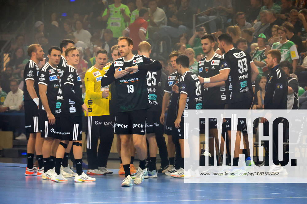 GER Deutschland, Handball, EHF Champions League, 16.09.2026, Saison 2026 2027, Berlin, Fuechse Berlin vs Veszprem HC Fuechse-Spielerkreis, Mathias Gidsel ( Fuechse Berlin 19 ) nordphoto GmbH Engler Berlin Max-Schmeling-Halle Berlin Deutschland
