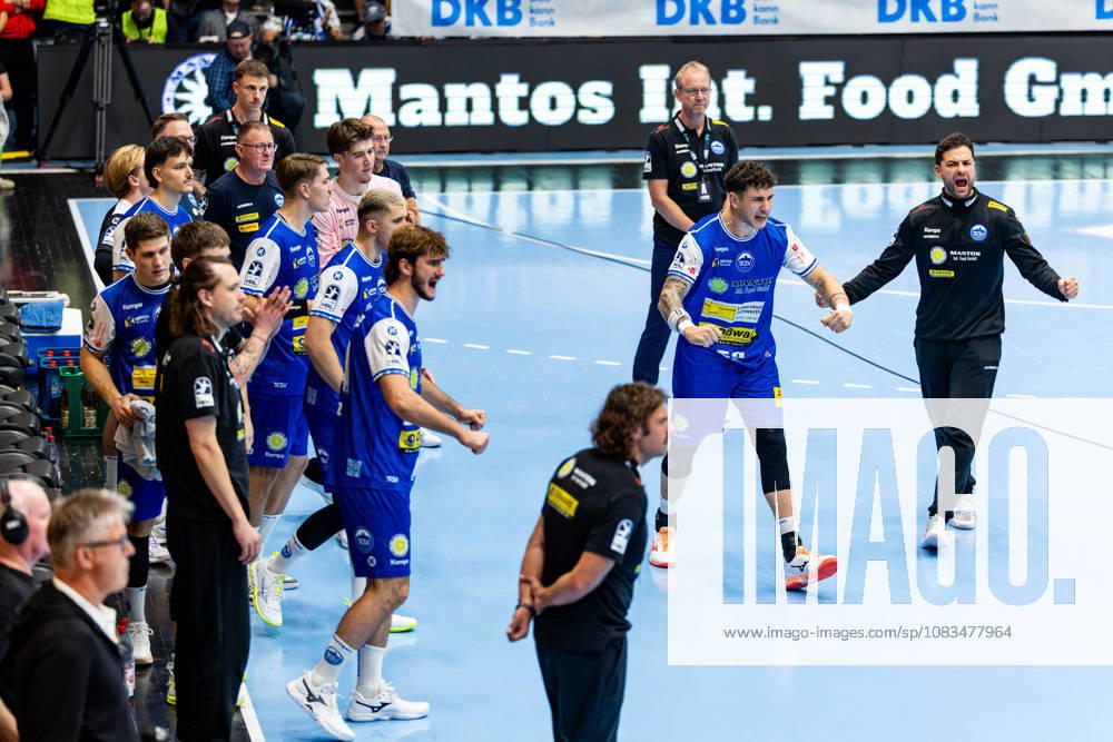 GER, Handball, Maenner, Saison 26 27, Opel 1.Bl, 5.Spieltag, ThSV Eisenach - THW Kiel Stanislaw Gorobtschuk (ThSV Eisenach, Torwarttrainer), Justin Kurch (ThSV Eisenach,52) 99817 Eisenach Werner-Assmann-Halle Am Sportpark Thueringen Deutschland