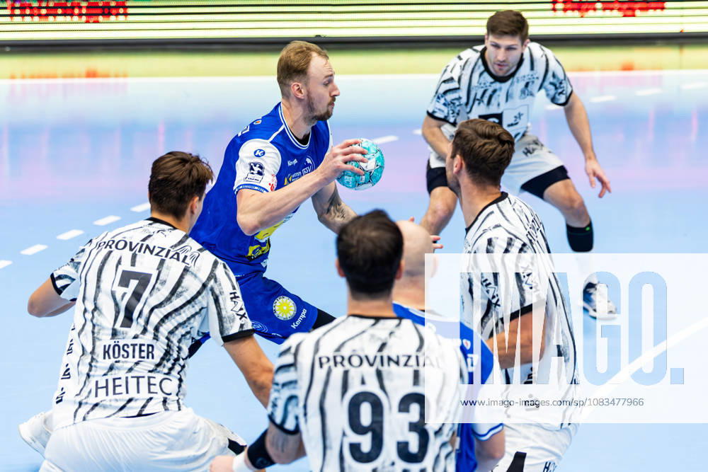 GER, Handball, Maenner, Saison 26 27, Opel 1.Bl, 5.Spieltag, ThSV Eisenach - THW Kiel Dominik Solak (ThSV Eisenach,30) 99817 Eisenach Werner-Assmann-Halle Am Sportpark Thueringen Deutschland