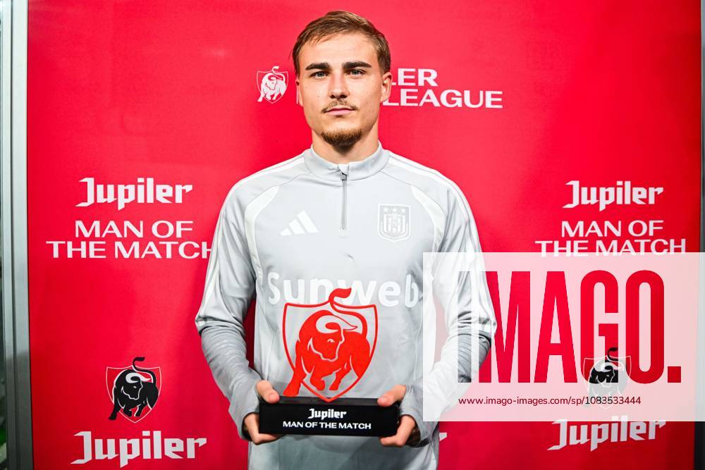 Anderlecht s Marten Winkler pictured after winning the Jupiler Man of the Match trophy a soccer match between RSC Anderlecht and SV Zulte Waregem, Saturday 19 September 2026 in Brussels, on day 7 of the 2026-2027 Jupiler Pro League first division of the Belgian championship. EMILExWINDAL x187032643x