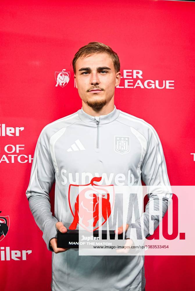 Anderlecht s Marten Winkler pictured after winning the Jupiler Man of the Match trophy a soccer match between RSC Anderlecht and SV Zulte Waregem, Saturday 19 September 2026 in Brussels, on day 7 of the 2026-2027 Jupiler Pro League first division of the Belgian championship. EMILExWINDAL x187032649x
